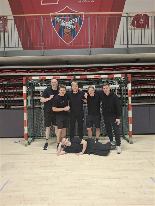 589891667_873320198554512_5380104350988581747_n